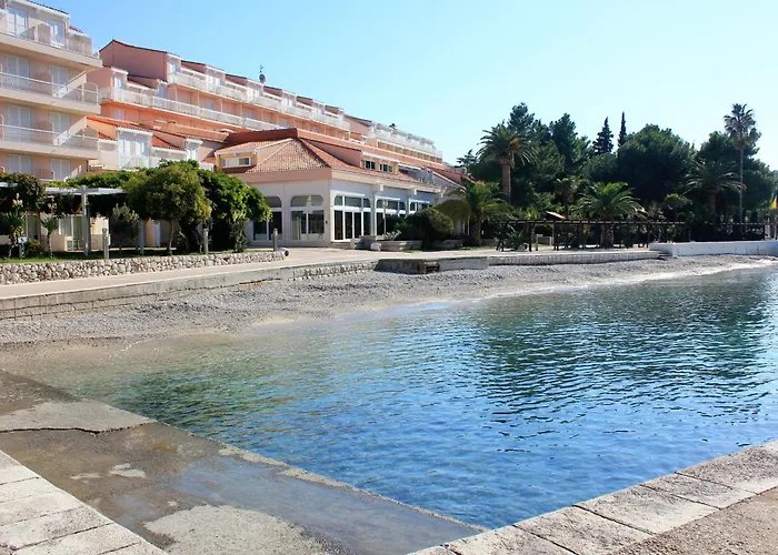 Seaside House For Families With Children Cavtat, Dubrovnik - 22828 * Цавтат